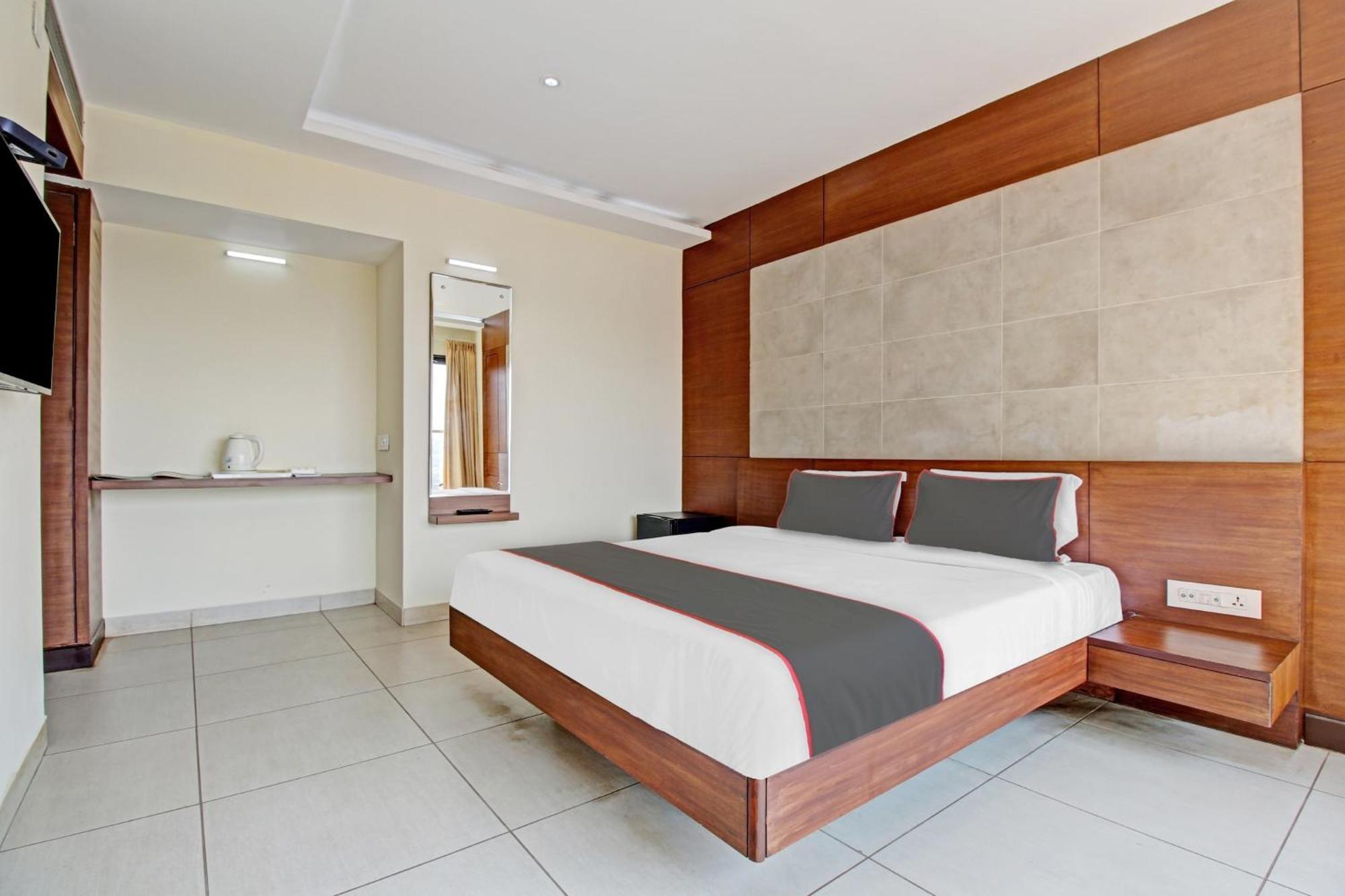 Collection O Venky"S Stay Inn Udupi Exterior foto